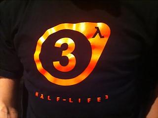 Clicca sull'immagine per ingrandirla. 

Nome:   Half-Life-3_t-shirt.jpg 
Visite: 1 
Dimensione: 23.2 KB 
ID: 257489