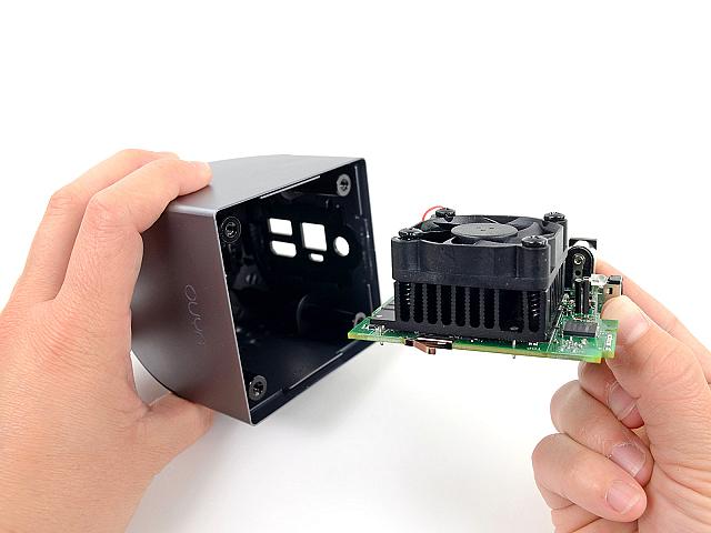 Clicca sull'immagine per ingrandirla. 

Nome:   OUYA-Teardown-2.jpg 
Visite: 1 
Dimensione: 34.8 KB 
ID: 265692