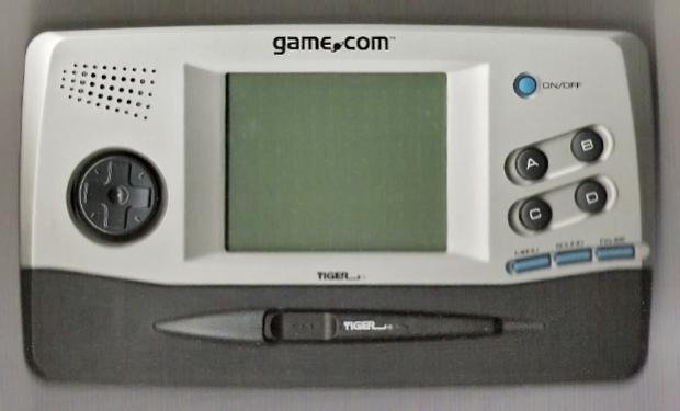 Gamecom - La console portatile della Tiger - Retrogaming History